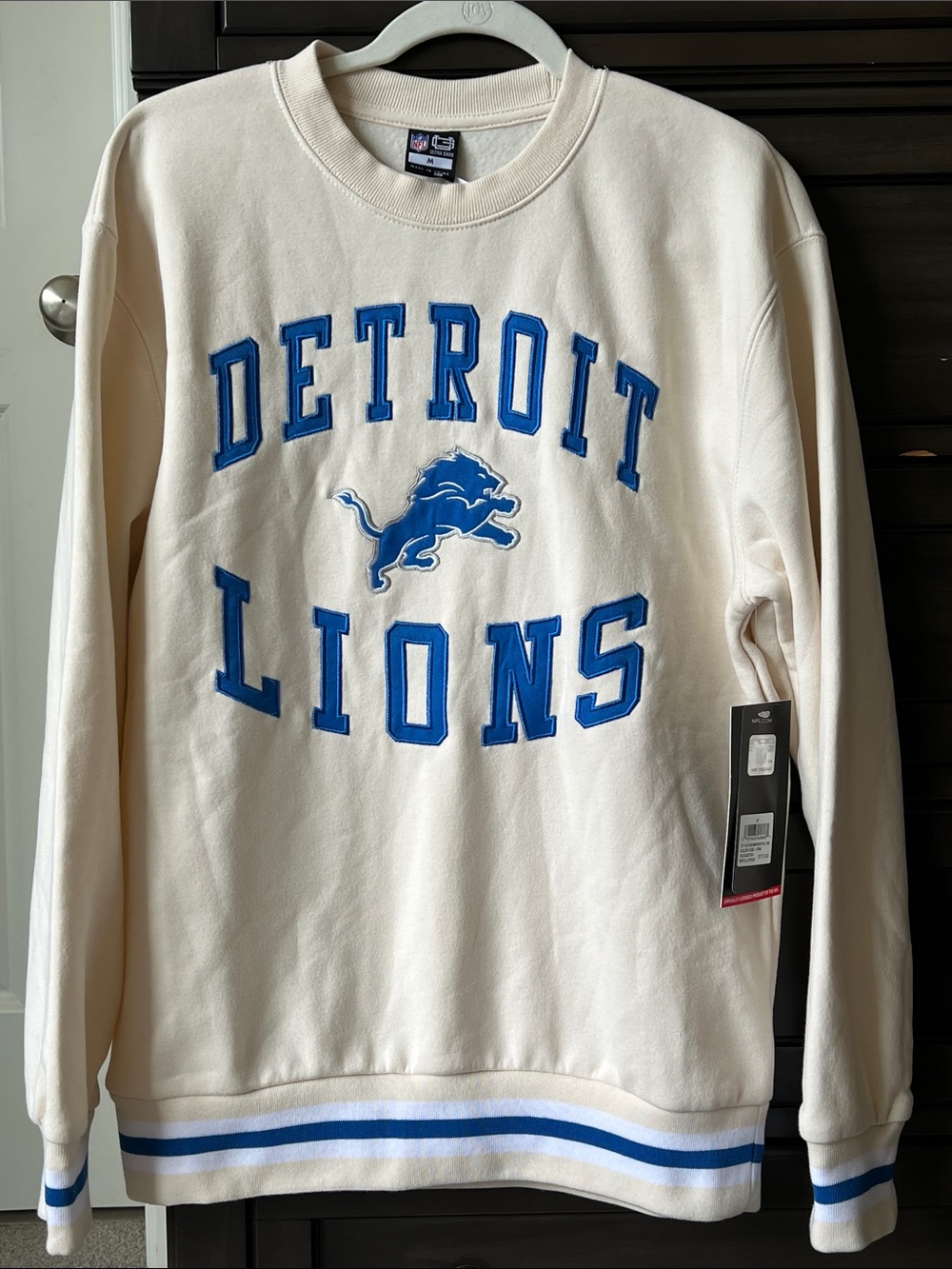 NWT Detroit Lions Crewneck Sweatshirt - Off-White with Royal Blue